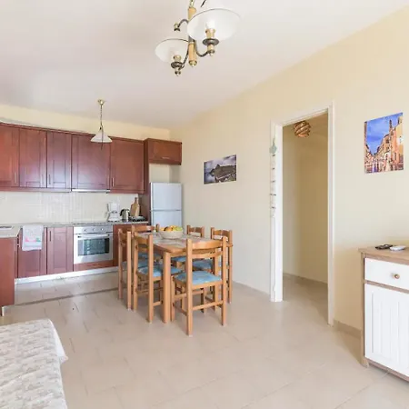 Hilda 90 - Blue Glyfada Private Homes *