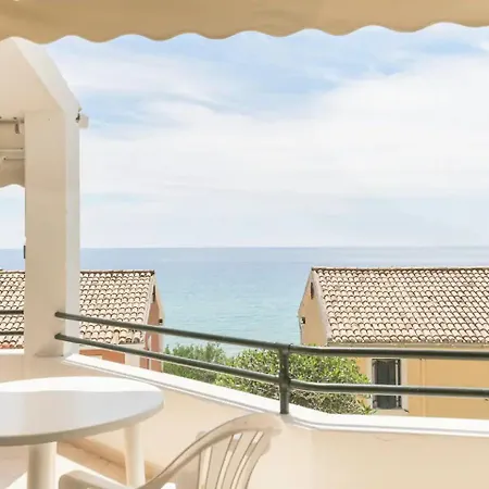 Lejlighed Family Seaview Balconies Hilda 90
