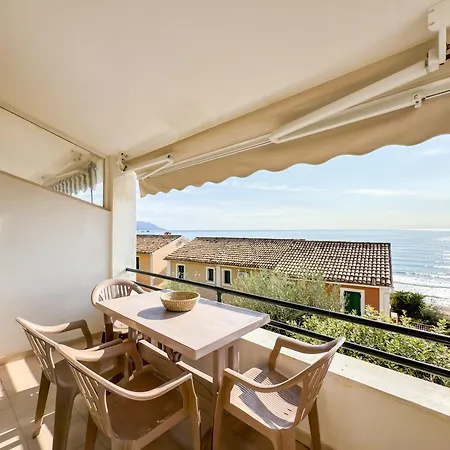 Hilda 90 - Blue Glyfada Private Homes *